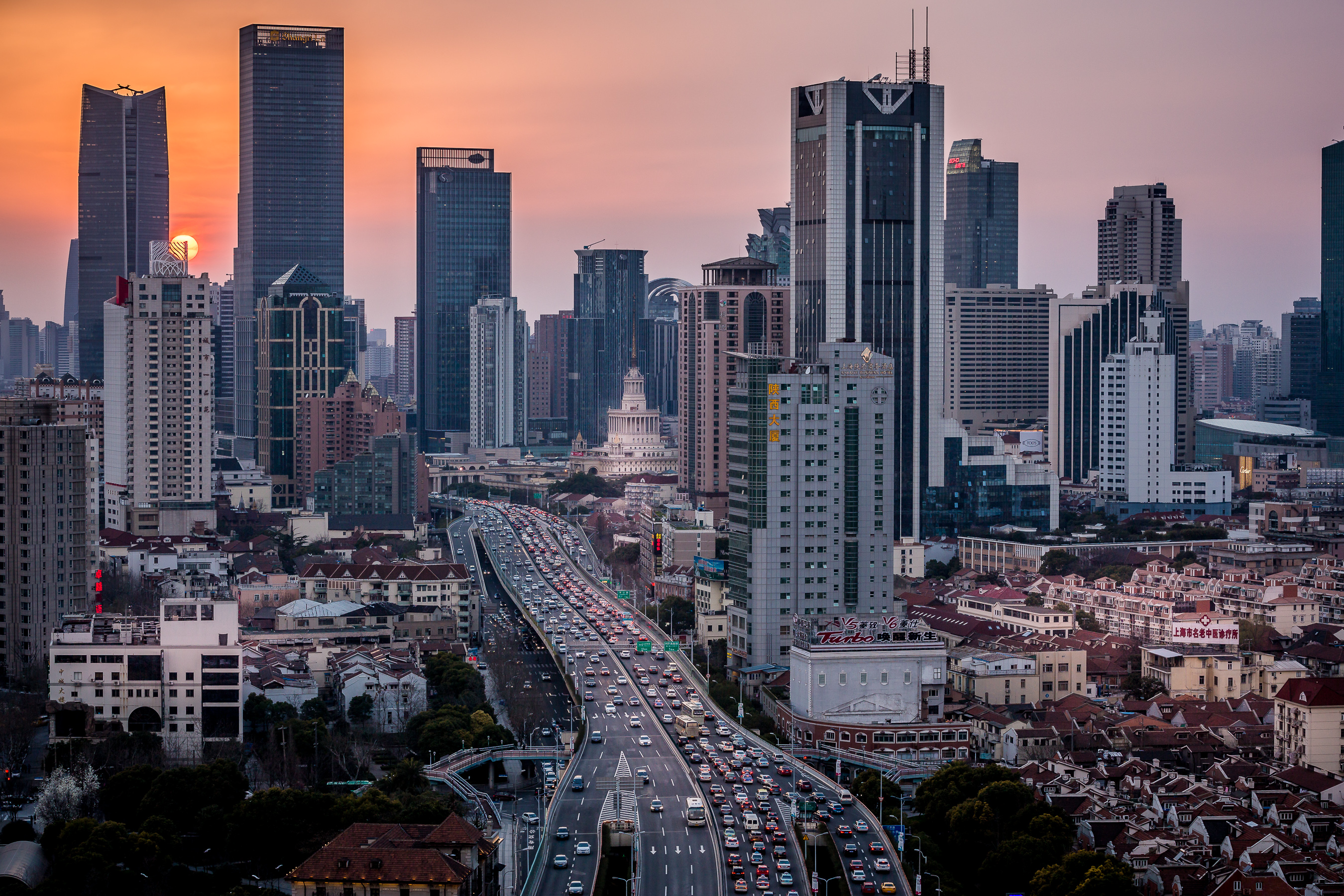 Крупные города китая. Шанхай Китай. Шанхай город в Китае. Шанхай центр города. Китай Мегаполис Пекин.